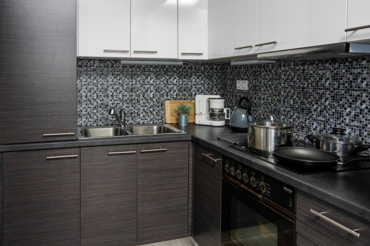 Silver Moon Kini Ngoại thất bức ảnh
